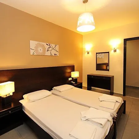 Ialysos City Hotel 伊利索斯