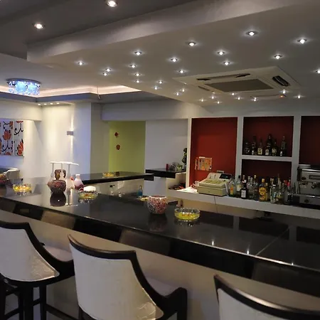 호텔 Ialysos City Hotel 이알리소스