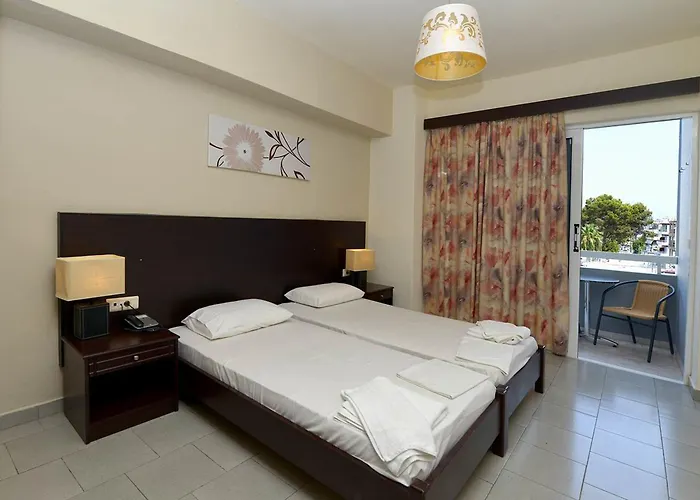 Ialysos City Hotel Отель Ялиссос