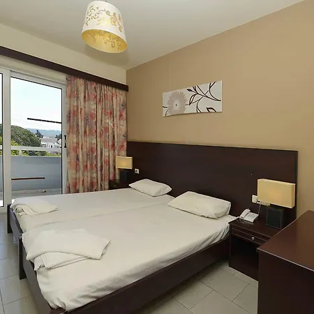 Ialysos City Hotel 3* Ialisos