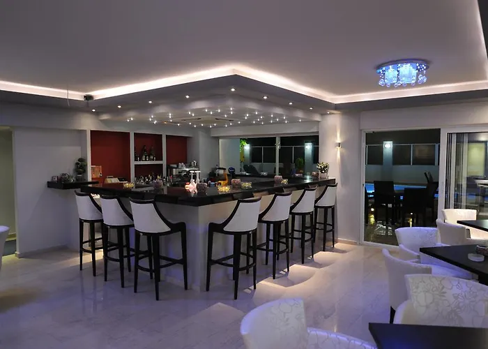 Ialysos City Hotel 3*