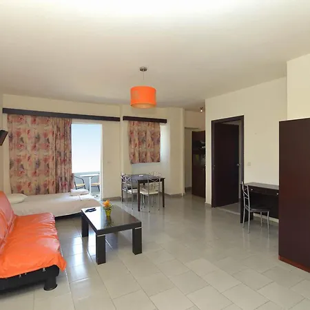 Ialysos City Hotel 3*