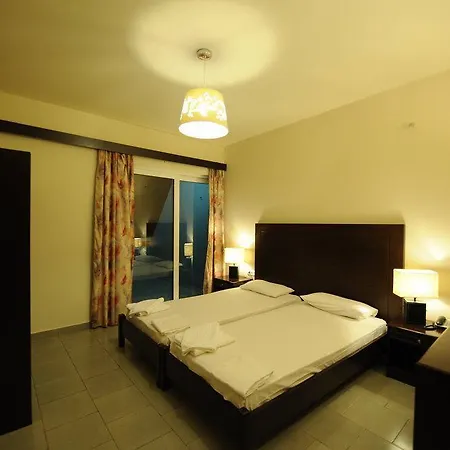 酒店 Ialysos City Hotel 3*